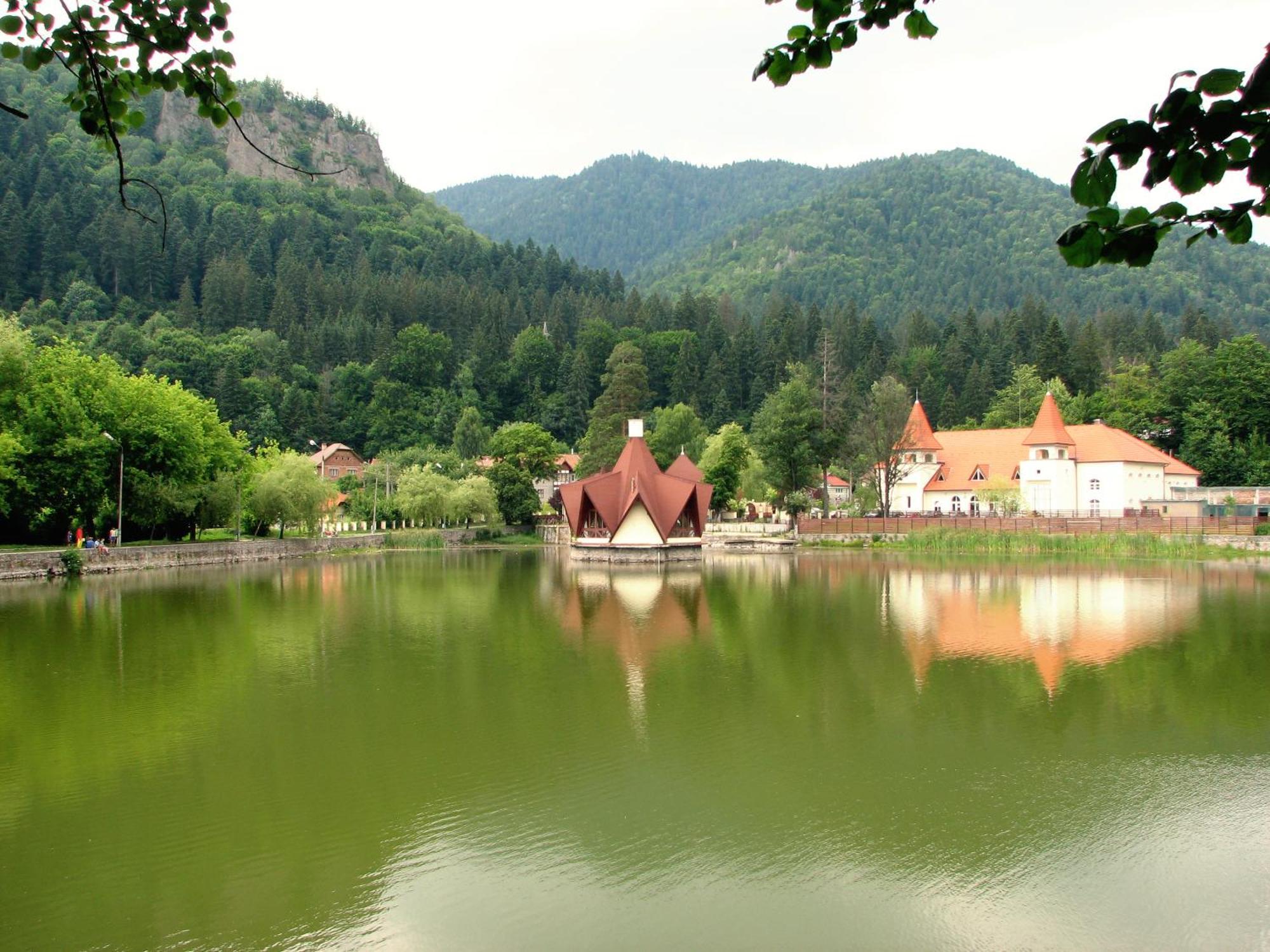 Villa Atriolum BaileTusnad Exteriér fotografie
